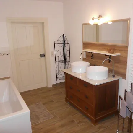 Sinnes Wandel Hof Serka * Grimma