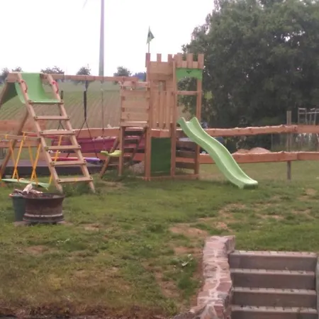 Sinnes Wandel Hof Serka *